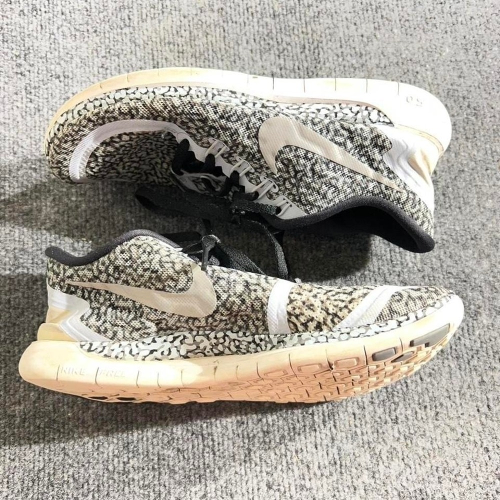 Nike Free 5.0 Running Shoes Womens 8.5 Gray Animal Print Mesh 749593-400